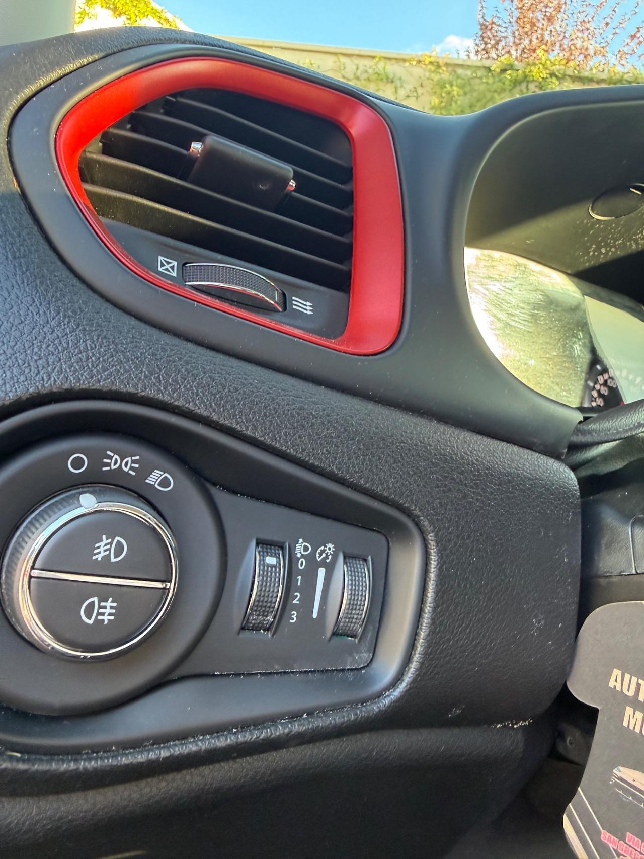 Jeep Renegade 2.0 Mjt 170CV 4WD Active Drive Low Trailhawk