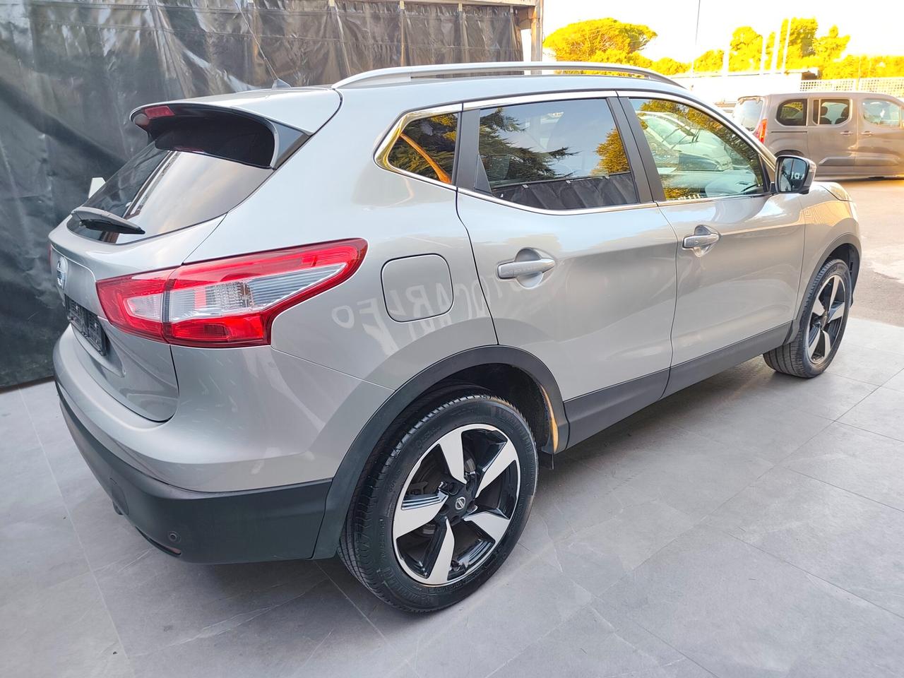 Nissan Qashqai 1.5 dCi 110 CV TETTO PANORAMICO
