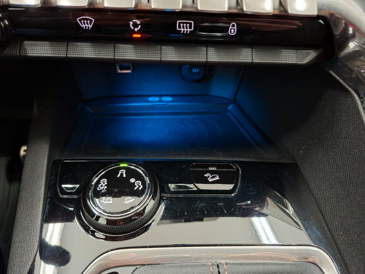 Peugeot 3008 GT Line 1.6 BlueHDi 120cv