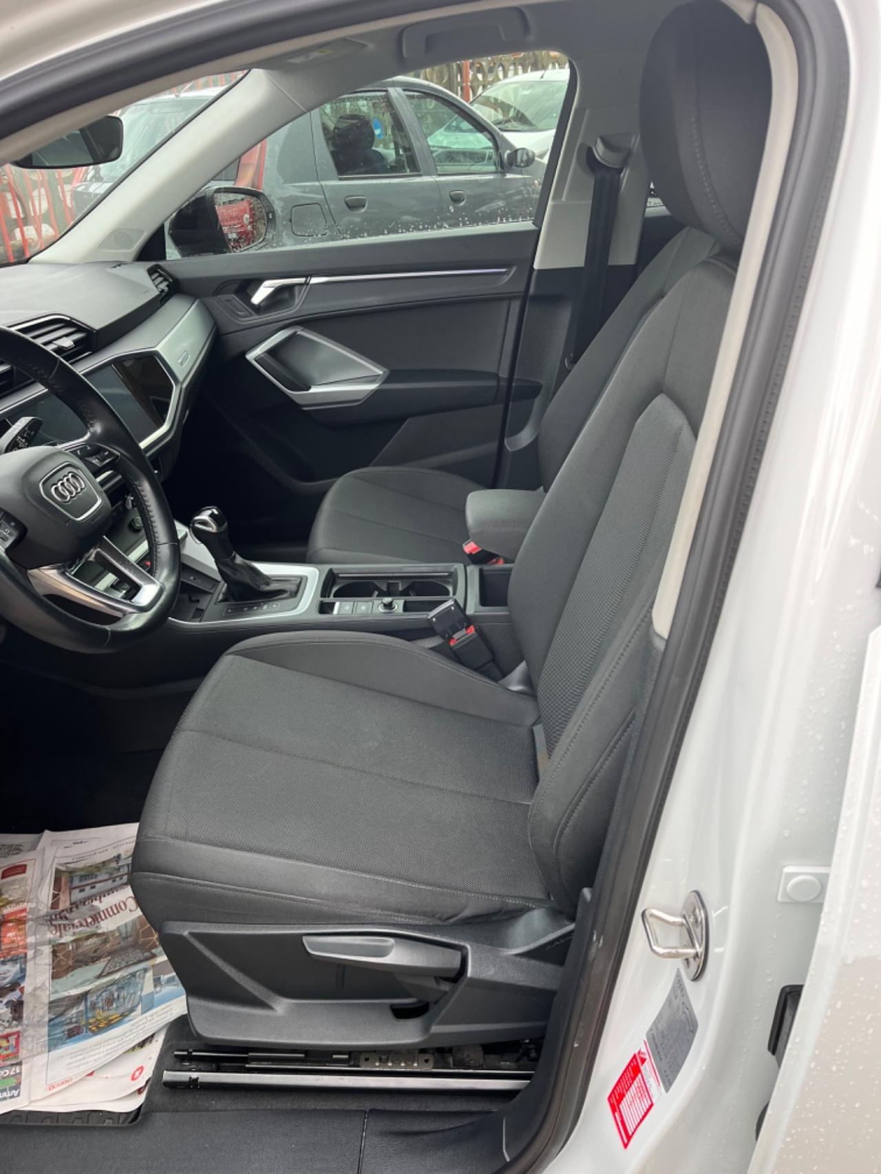 Audi Q3 35 TDI S tronic Business Advanced