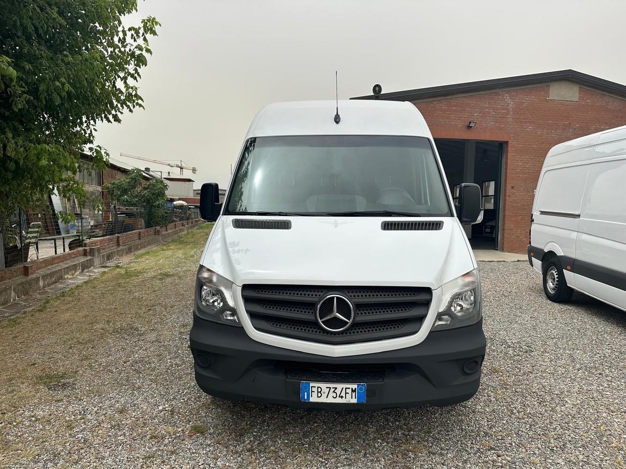 Mercedes Sprinter