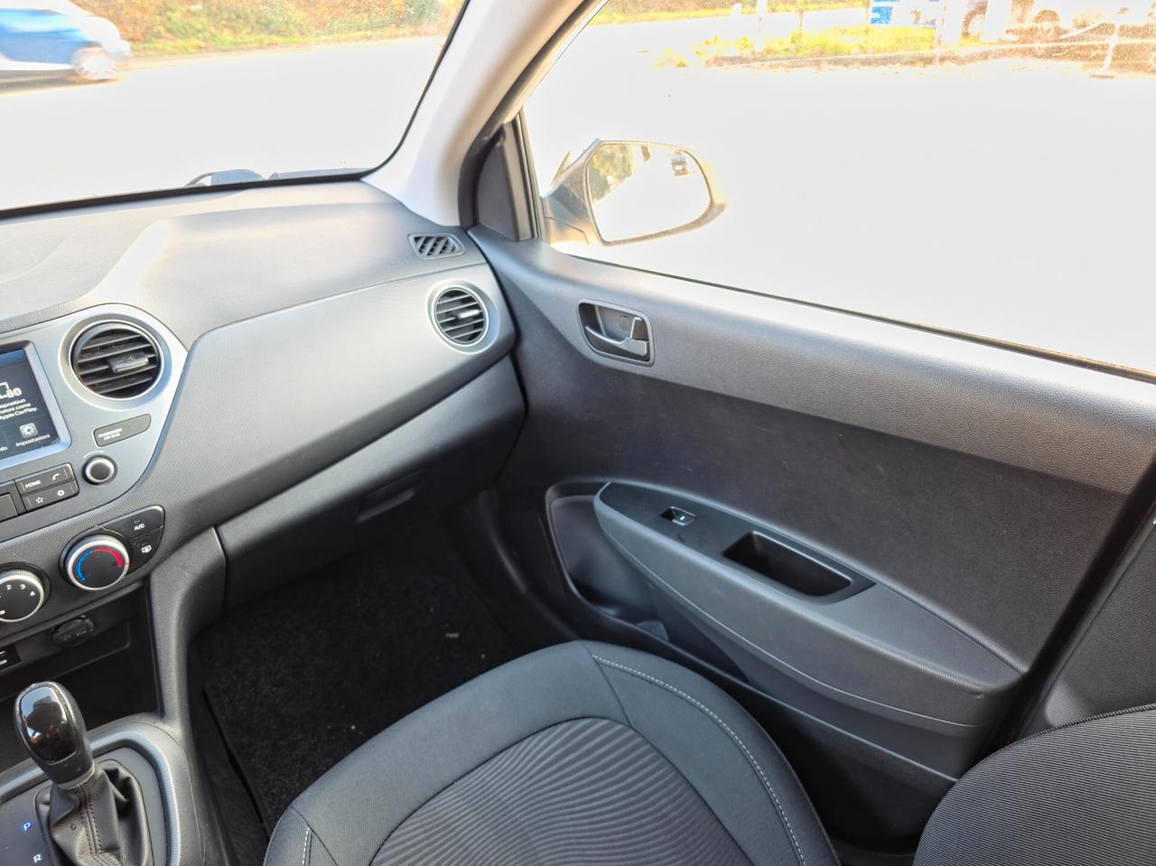 Hyundai i10 1.0 MPI Prime A/T 2019-E6 Automatico NEO