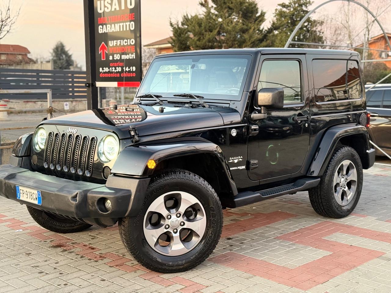 Jeep Wrangler 2.8 CRD DPF Sahara 3 PORTE IVA ESPOSTA