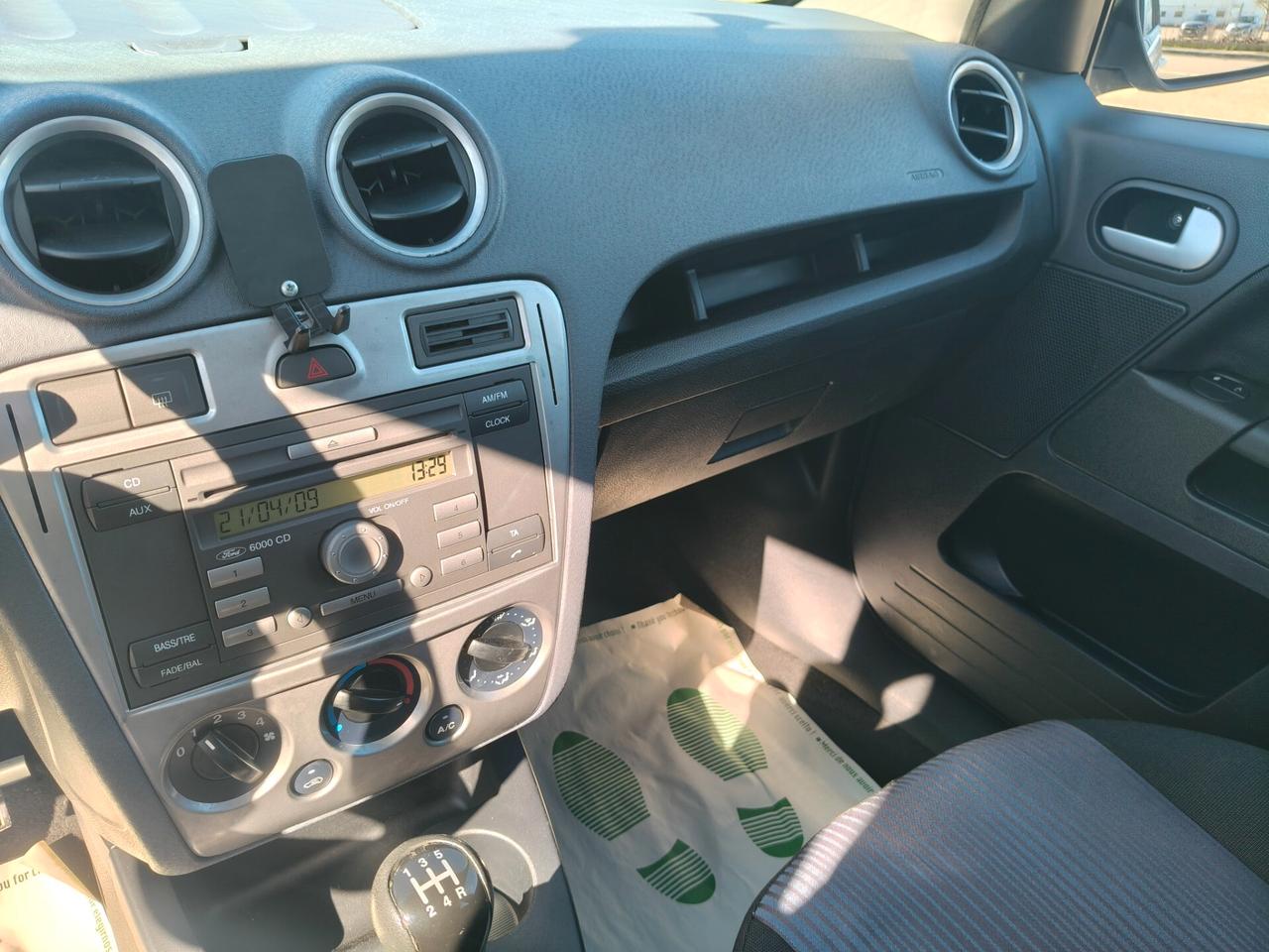 Ford Fusion 1.4 TDCi SOLAMENTE 106.000 km