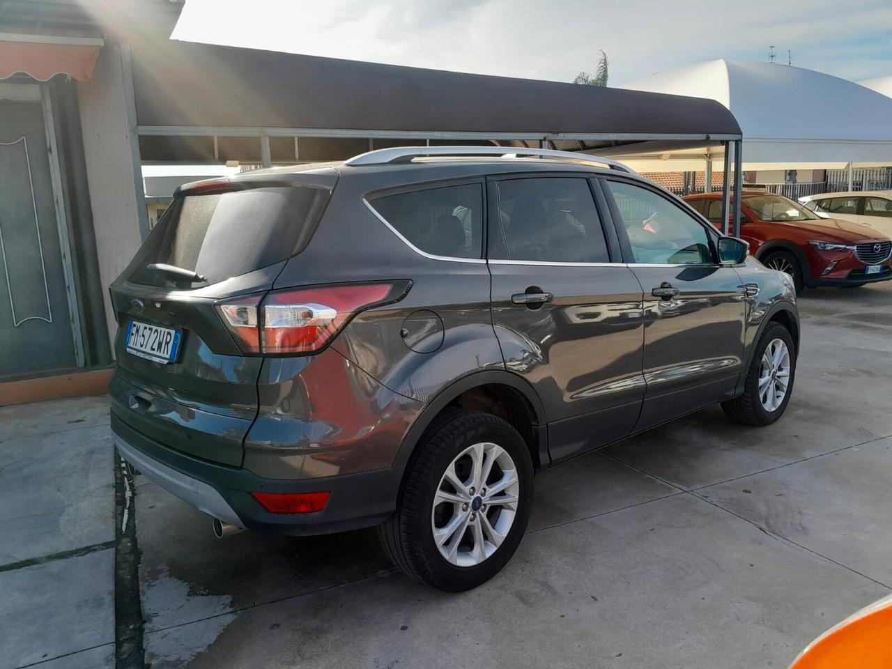 Ford Kuga 2.0 TDCI 150 CV S&S 4WD Powershift Titanium