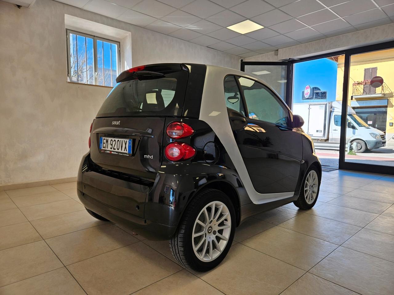 Smart ForTwo 1000 52 kW MHD coupé passion