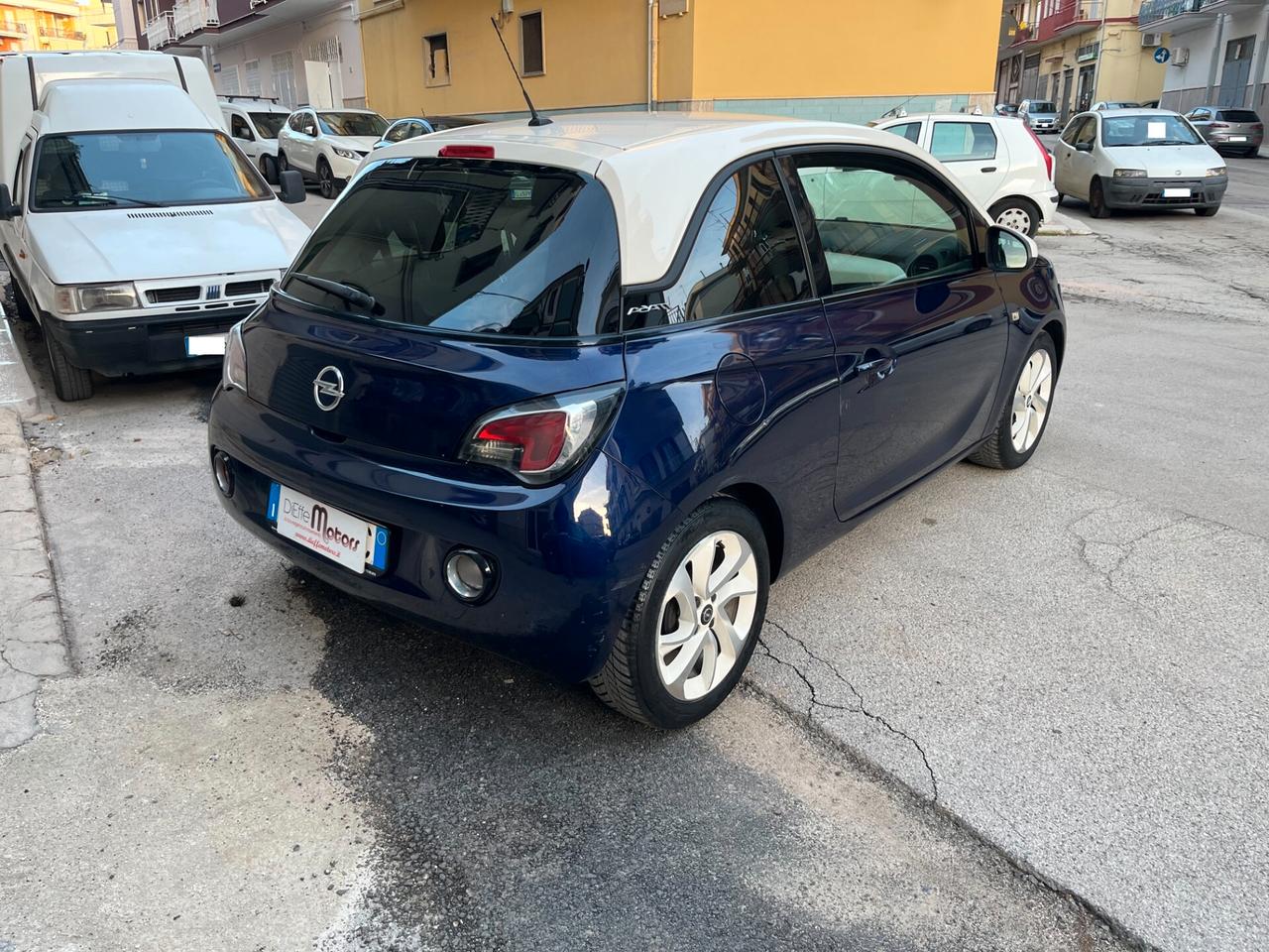 Opel Adam 1.2 70 CV Jam