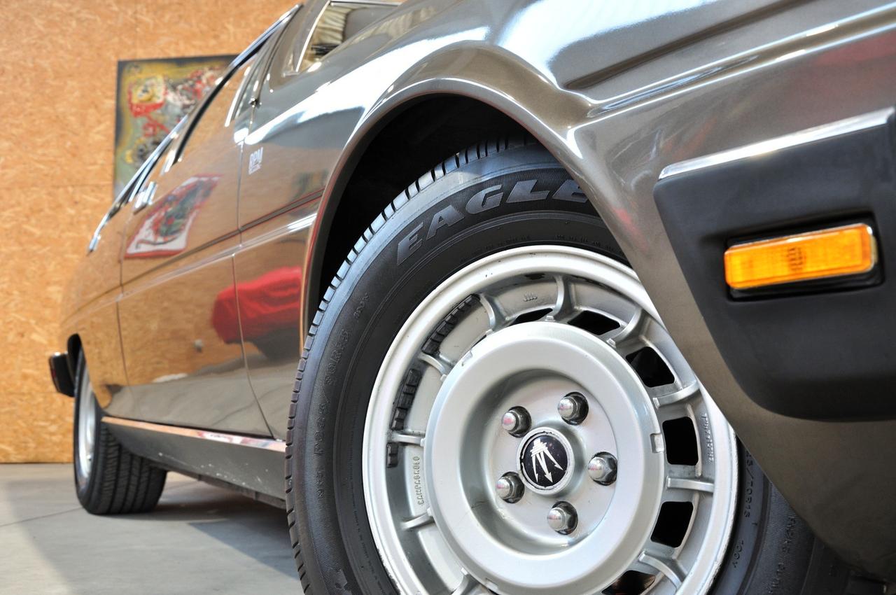 Maserati Quattroporte 4.9 V8 280 CV ASI targhe nere MO restaurata da CAMPANA