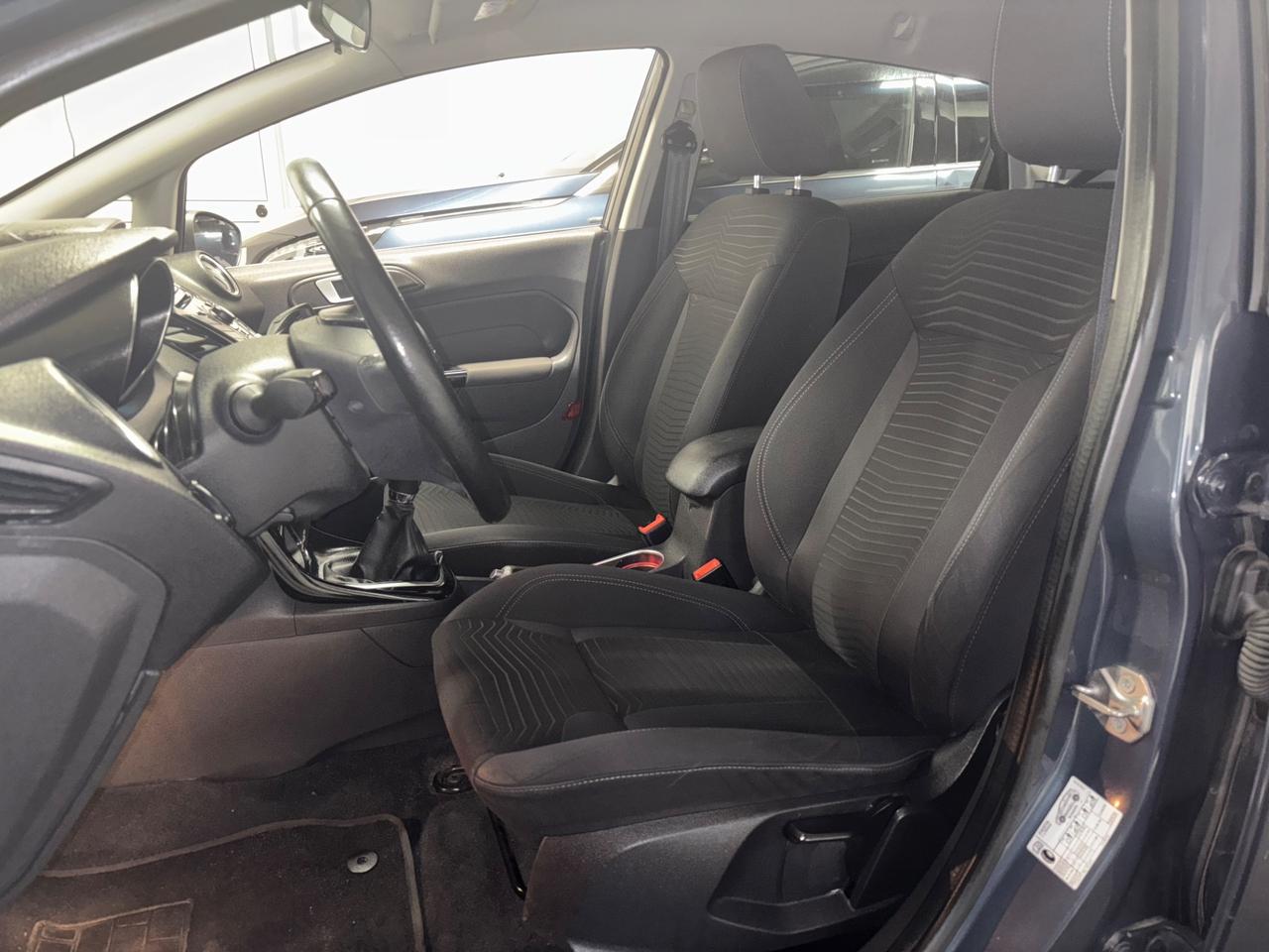 Ford Fiesta 1.0 BENZINA Titanium OK NEOPATENTATI