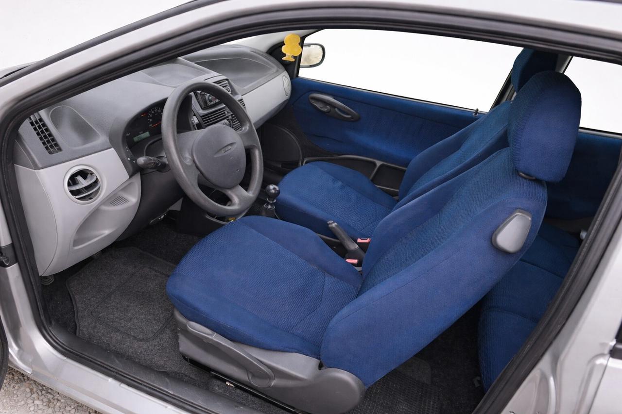 Fiat Punto 1.2i cat 3 porte ELX CLIMA NEOPAT 116.000KM UNICOPROPIETARIO