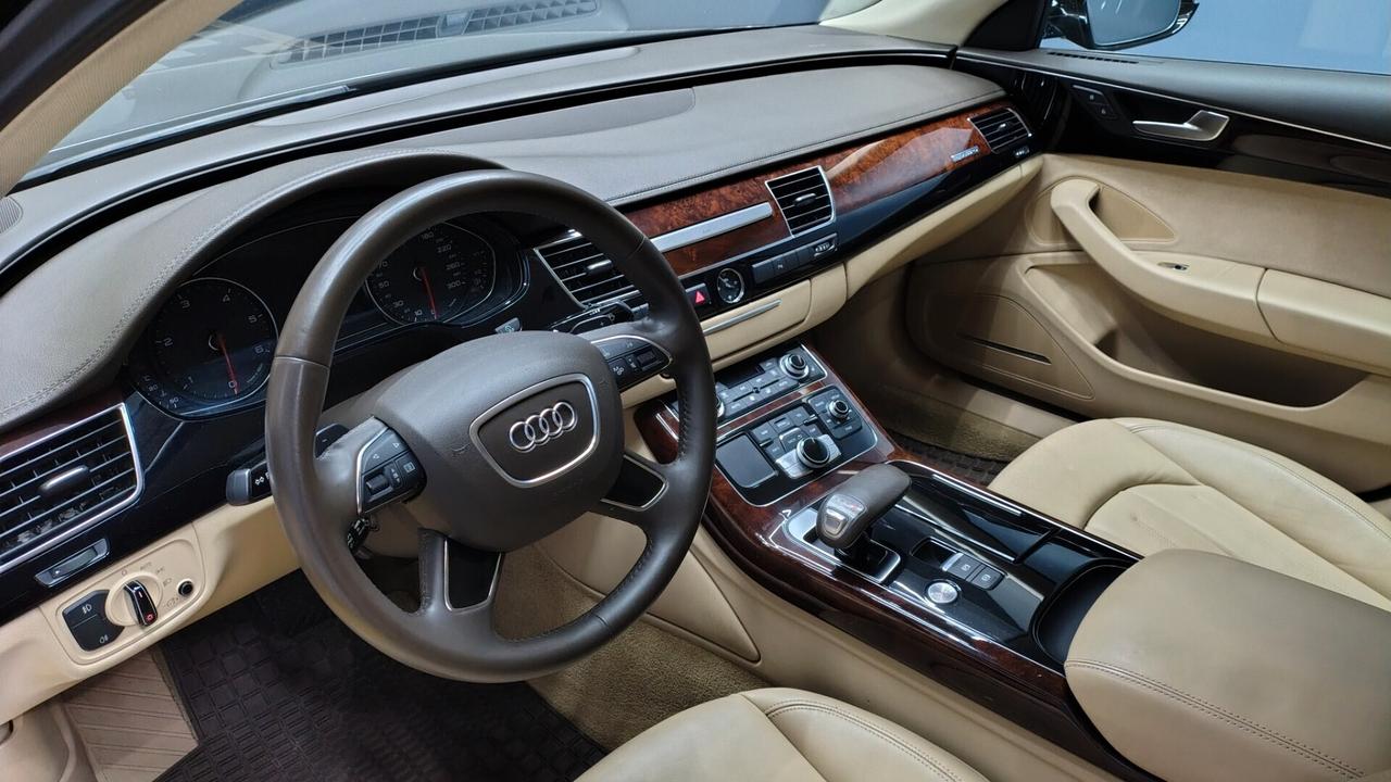 Audi A8 3.0 TDI QUATTRO 250 CV