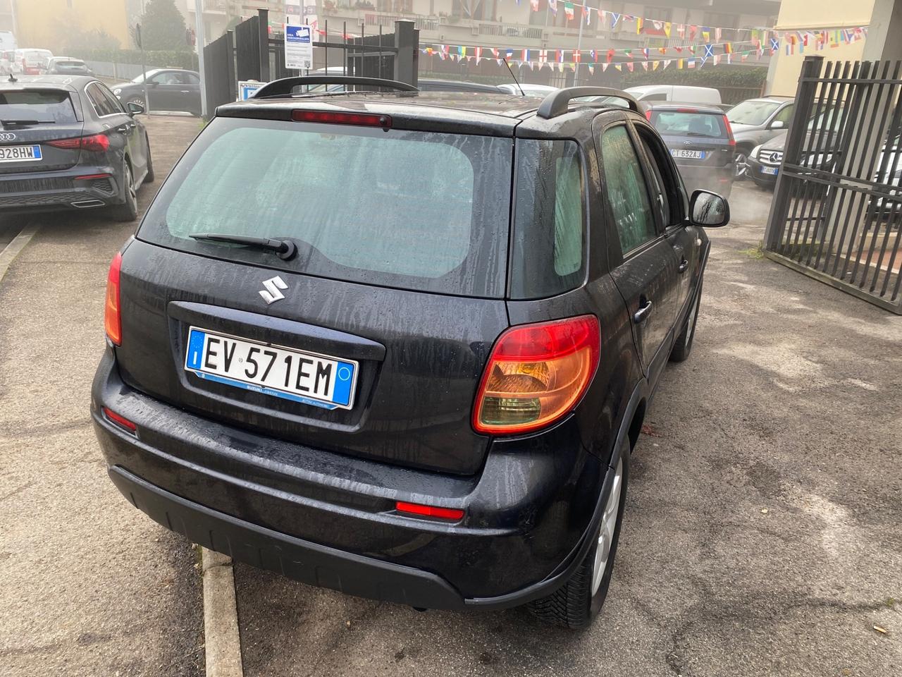 Suzuki SX4 S-Cross 1.9 DDiS 4WD Outdoor Line