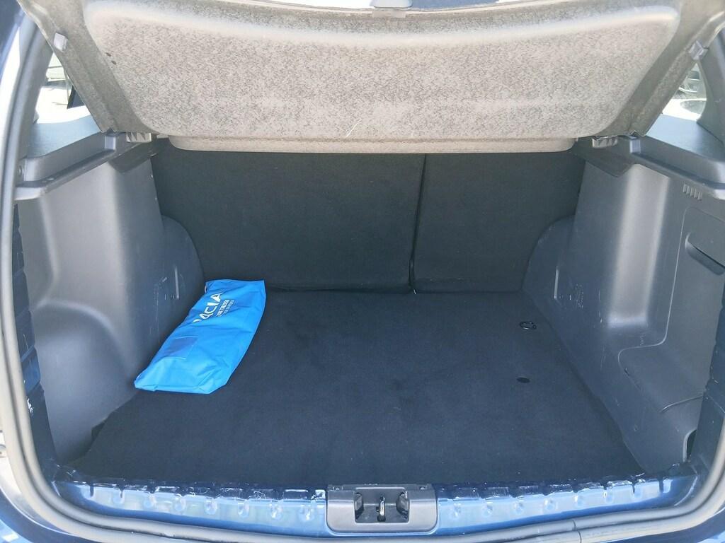 Dacia Duster 1.6 Laureate Family 4x2