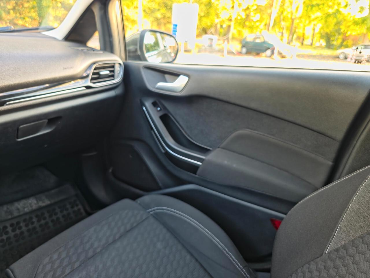 Ford Fiesta 1.0 Ecoboost Hybrid 125 CV 5 porte ST-Line E6 Manuale NEO 2020