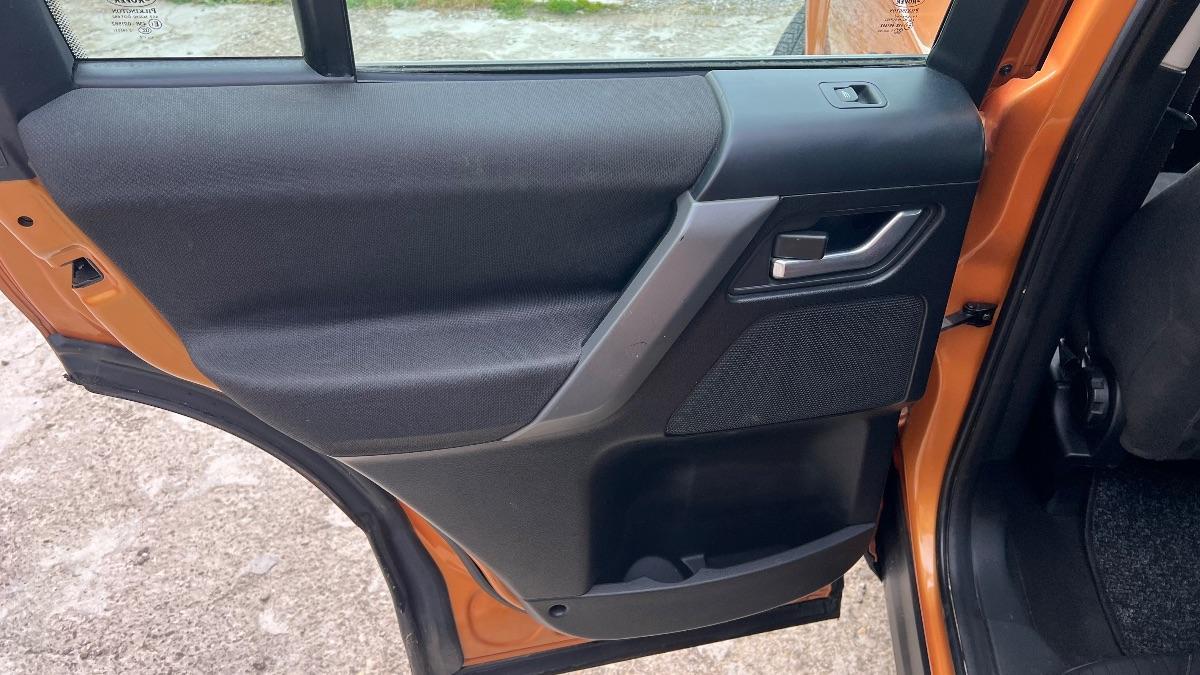 LAND ROVER - Freelander 2.2 td4 SE