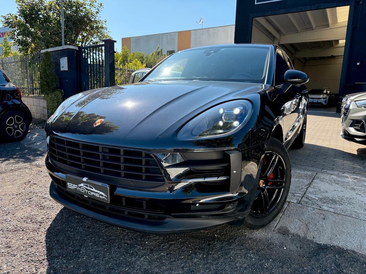 Porsche Macan 2.0 Black Edition