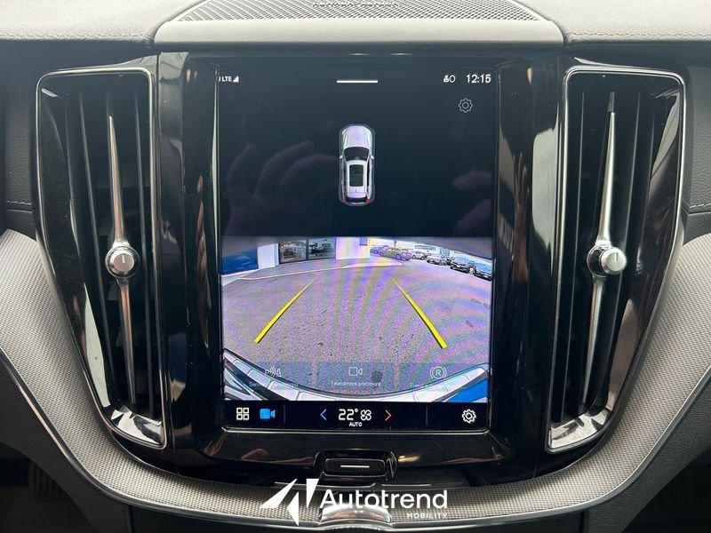 Volvo XC60 B5 235+14 CV AWD Automatica Mild Hybrid Ultimate Dark