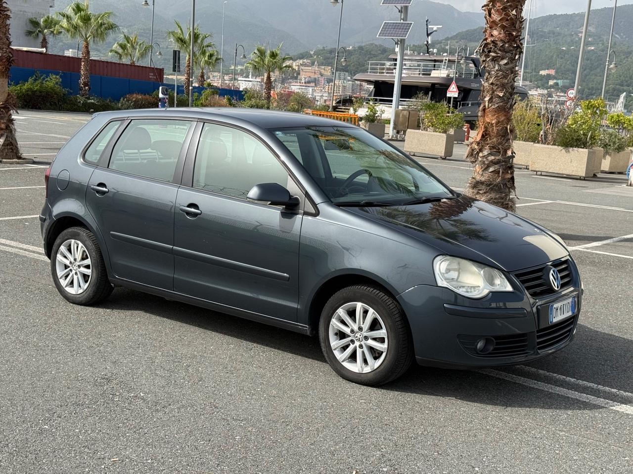 Volkswagen Polo 1.4/80CV 16V 5p. Comfort-GPL-NEOPATENTATI