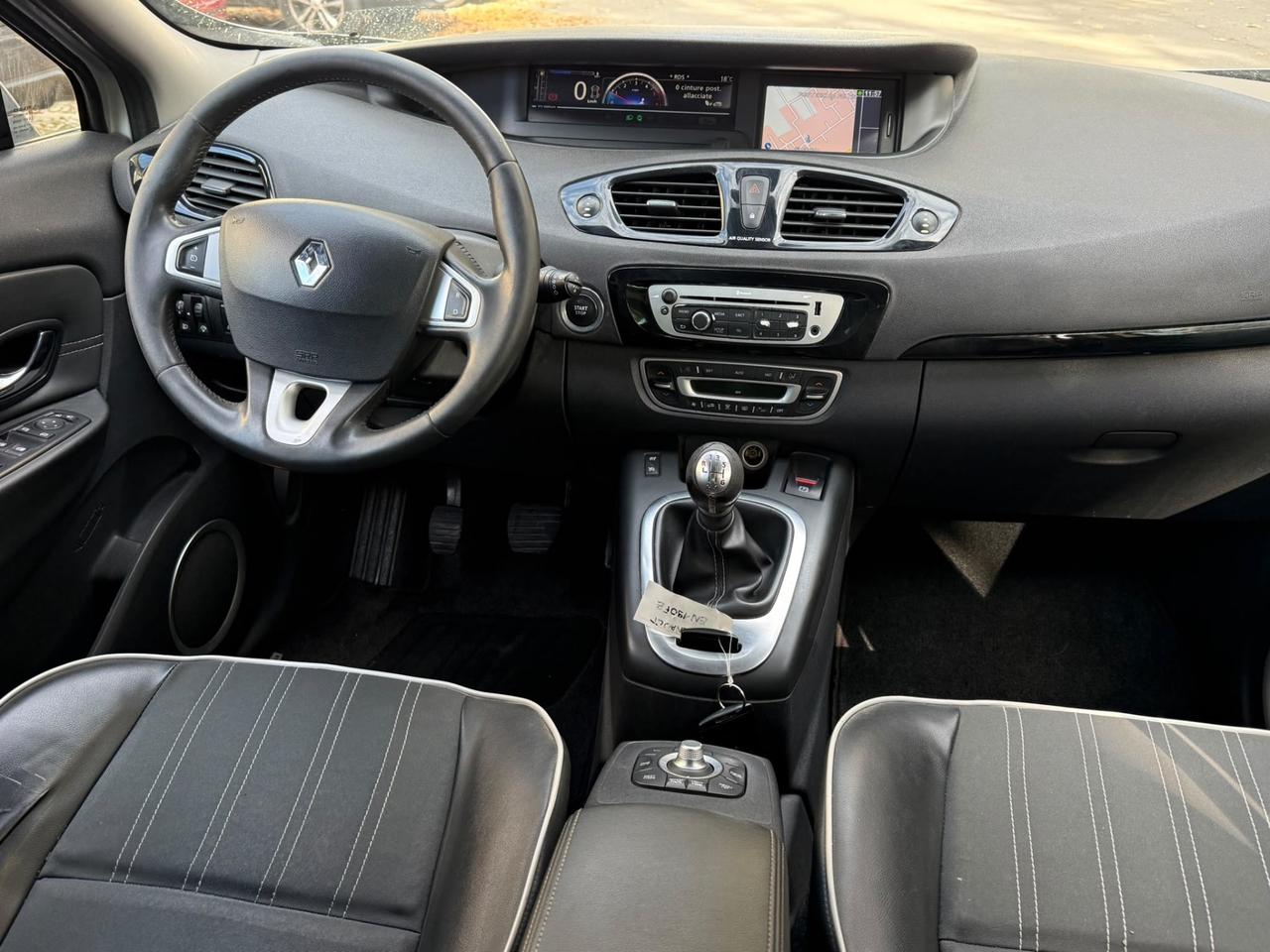 Renault Scenic Scénic XMod 1.5 dCi 110CV EDC Bose