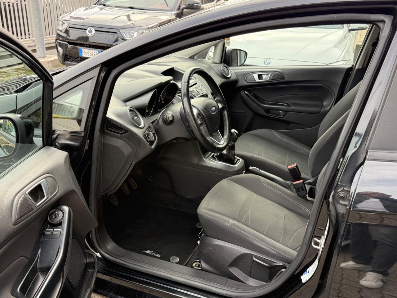 Ford Fiesta 1.4 5 porte Bz.- GPL Black & White Edition