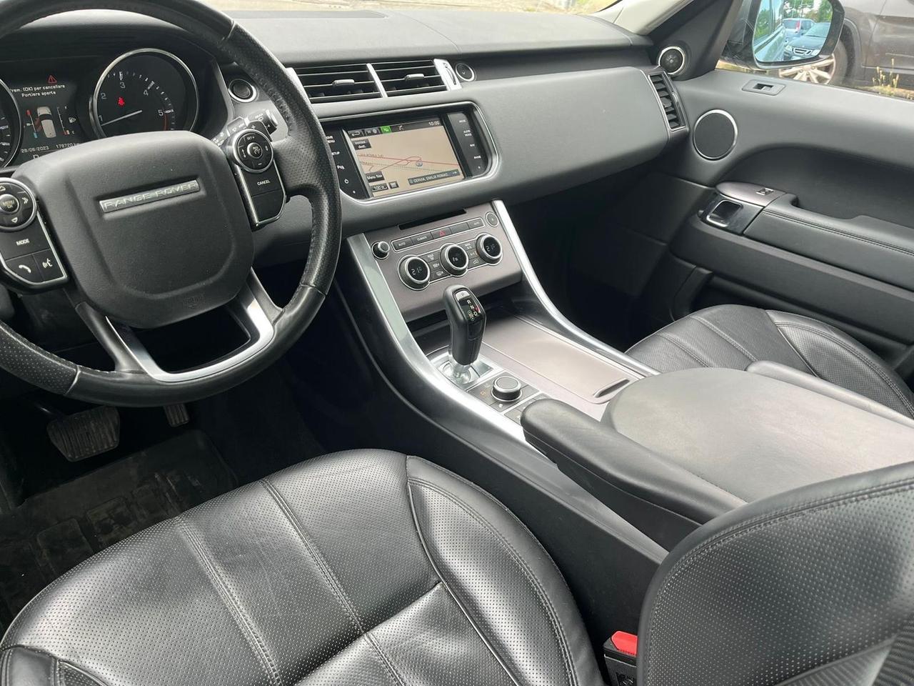 Land Rover Range Sport 3.0 TDV6 HSE motore rotto