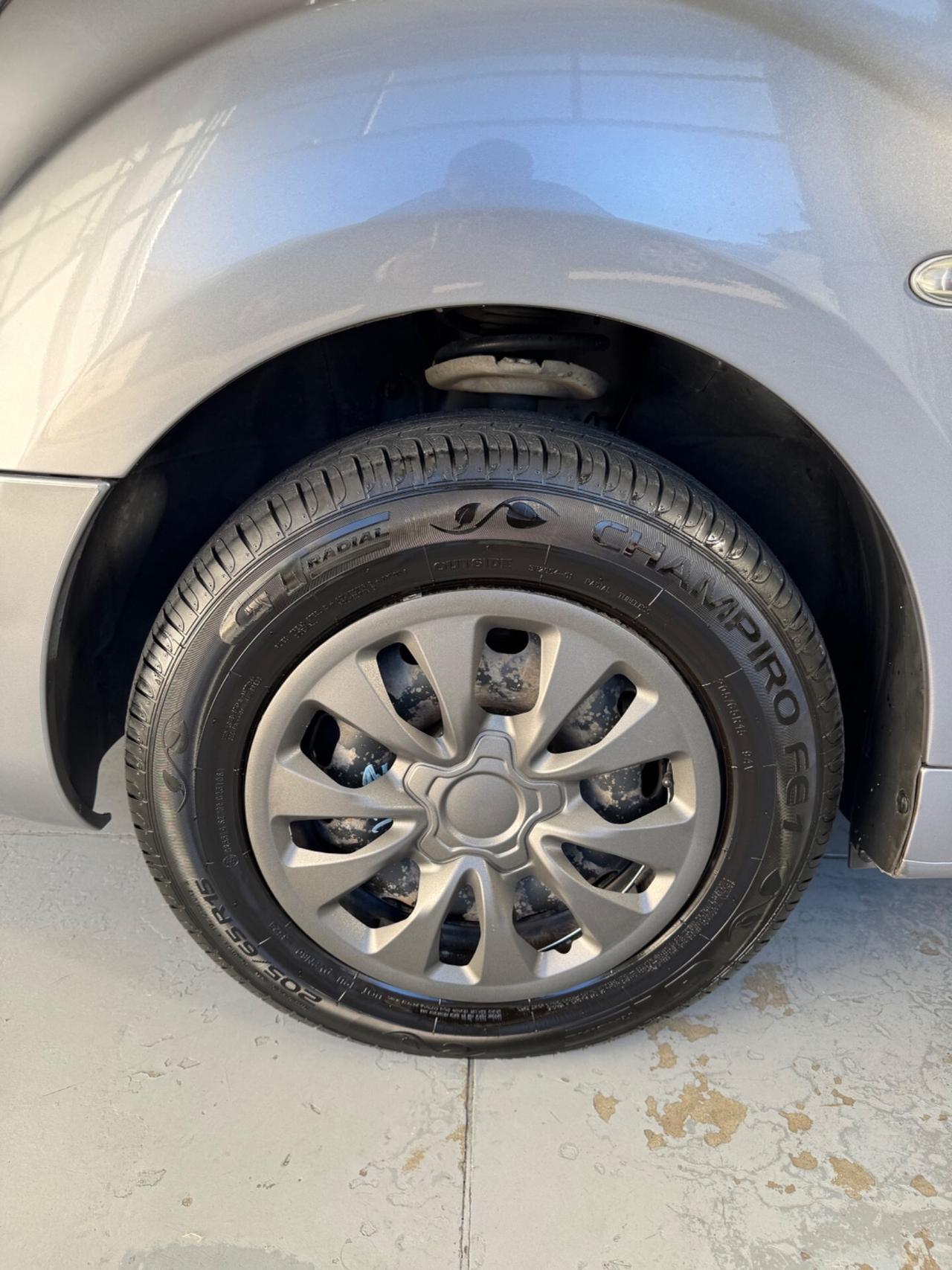 Peugeot Partner Tepee BlueHDi 100 Outdoor