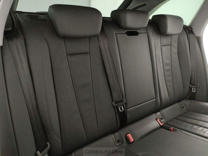 Audi A4 2.0 35 TDI MHEV Business Advanced S Tronic