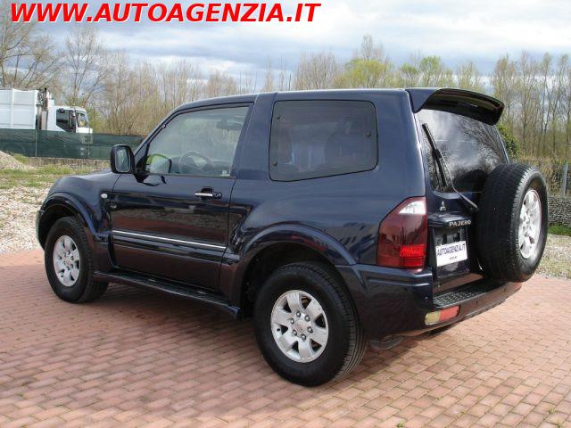 MITSUBISHI Pajero 3.2 16V DI-D 3p.Intense Automatico
