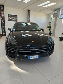 Porsche Cayenne 3.0 V6