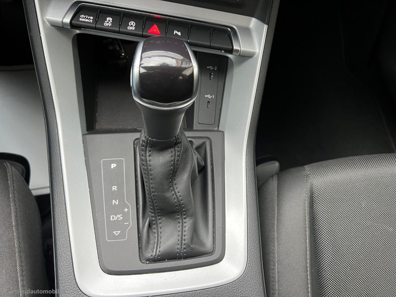 AUDI Q3 SPB 35 TDI S tronic IVA ESPOSTA