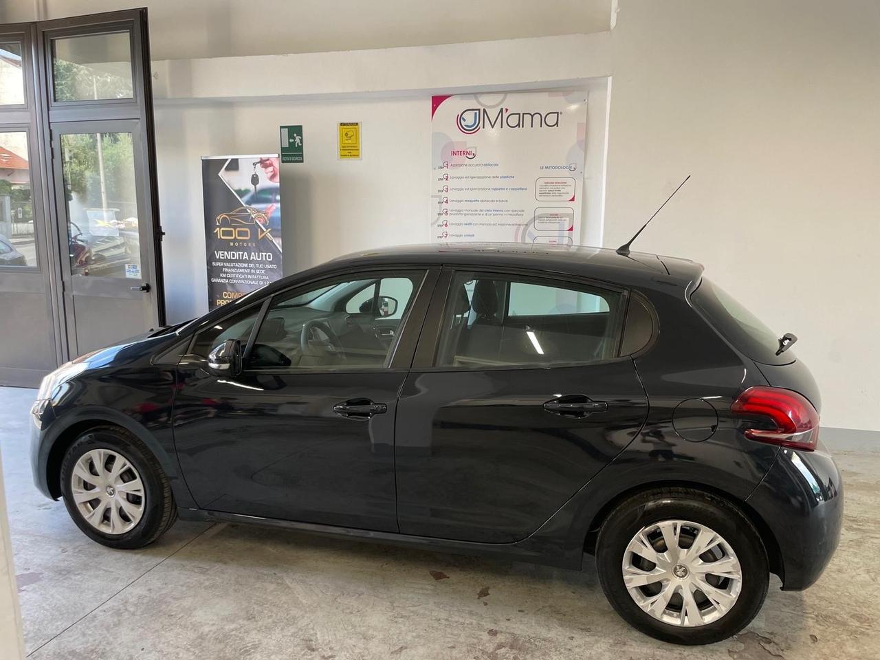 Peugeot 208 PureTech 82 5 porte Allure