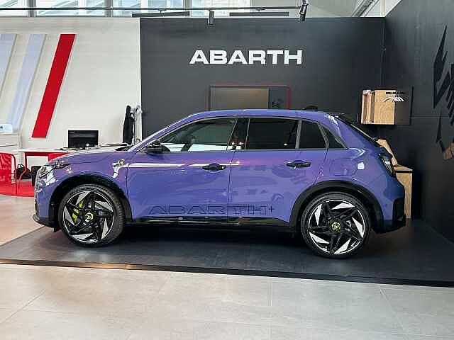 Abarth 600e Scorpionissima
