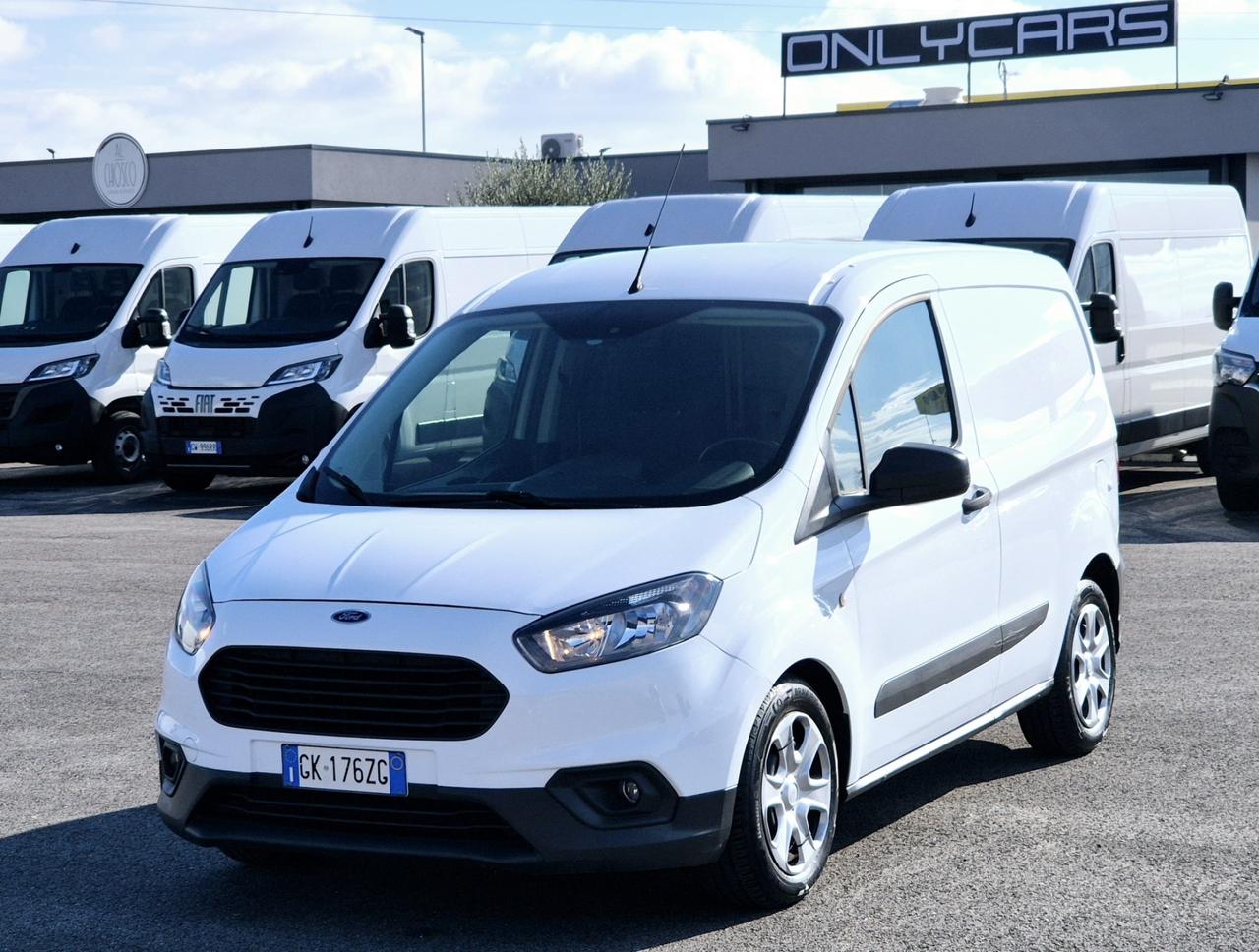 FORD TRANSIT COURIER