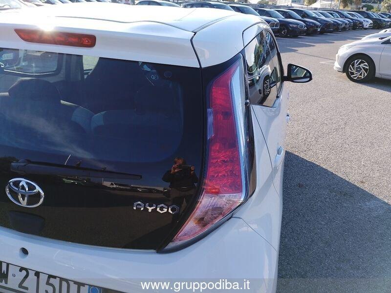 Toyota Aygo II 2014 5p 1.0 x-cool