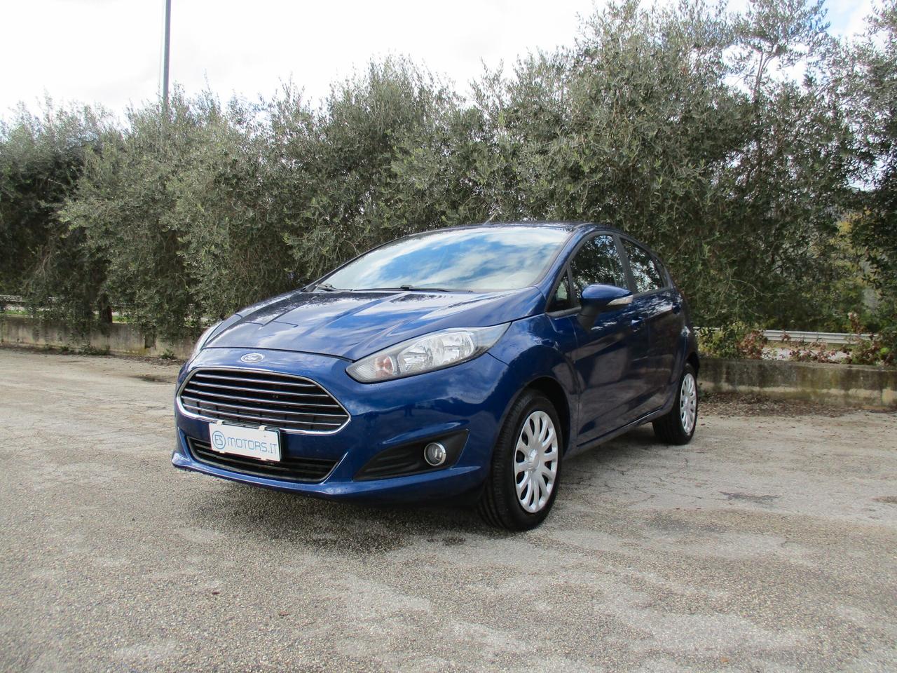 FORD FIESTA 1.4 TITANIUM