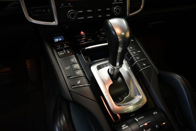 PORSCHE Cayenne 3.0 TDI V6 TIP.TET.21"PASM NAVI CHRONO SED.TURBO