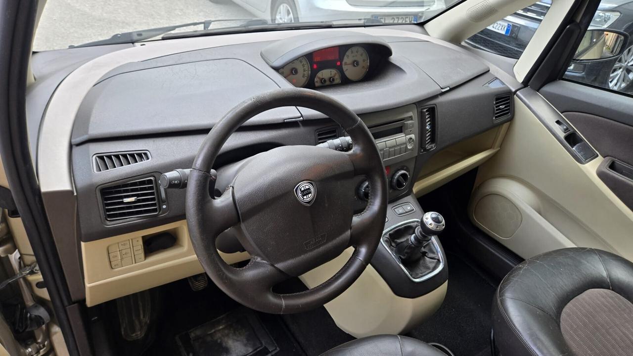 Lancia MUSA 1.4 16V Platino Plus 290000km