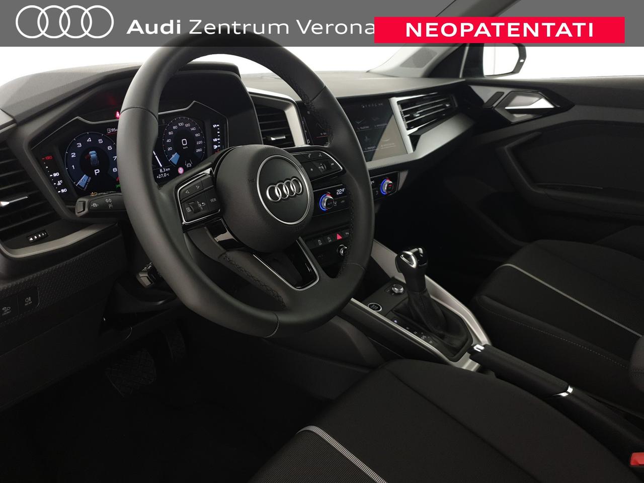 Allstreet 30TFSI 116CV S tronic Identity Contrast