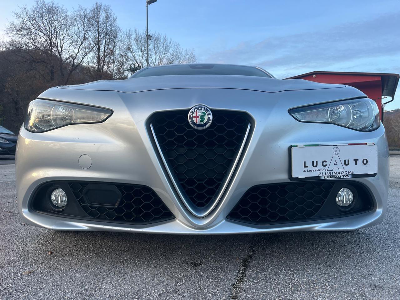 Alfa Romeo Giulia 2.2 Turbodiesel 150 CV AT8