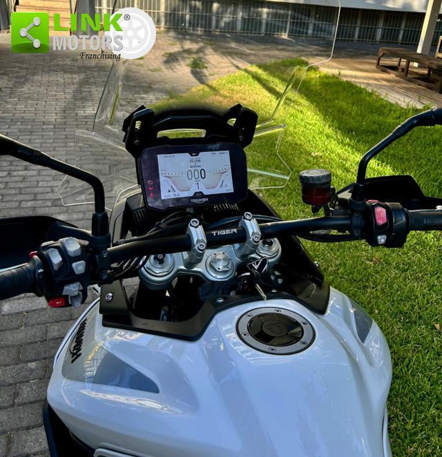 TRIUMPH Tiger 900 GT Pro