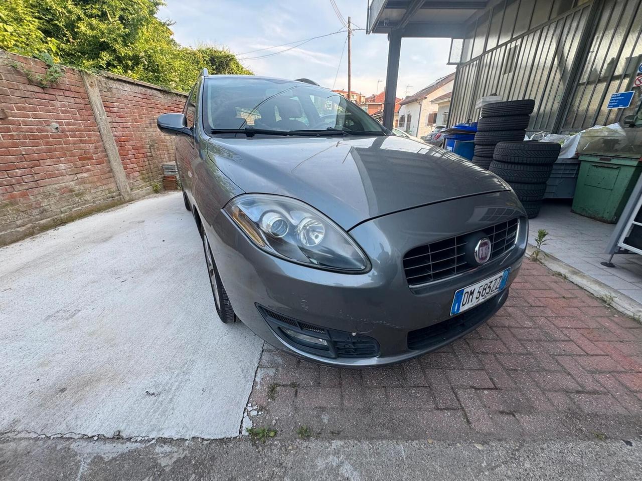 Fiat Croma 1.9 Multijet Emotion