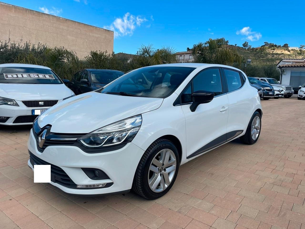 Renault Clio "Finanzaibile Senza Busta Paga"