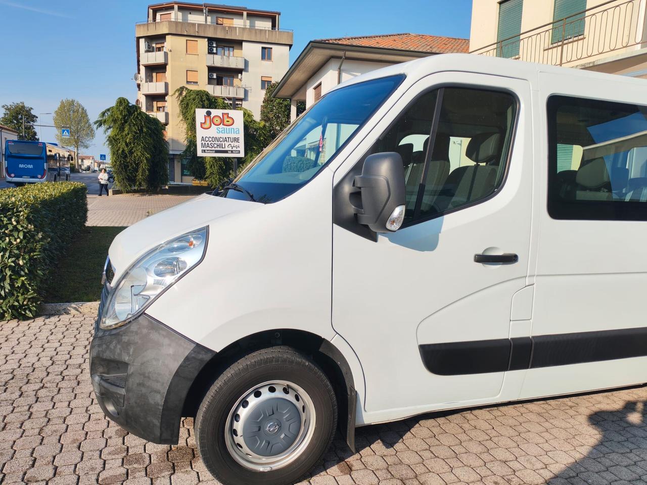 OPEL MOVANO 9 POSTI TRASPORTO PERSONE