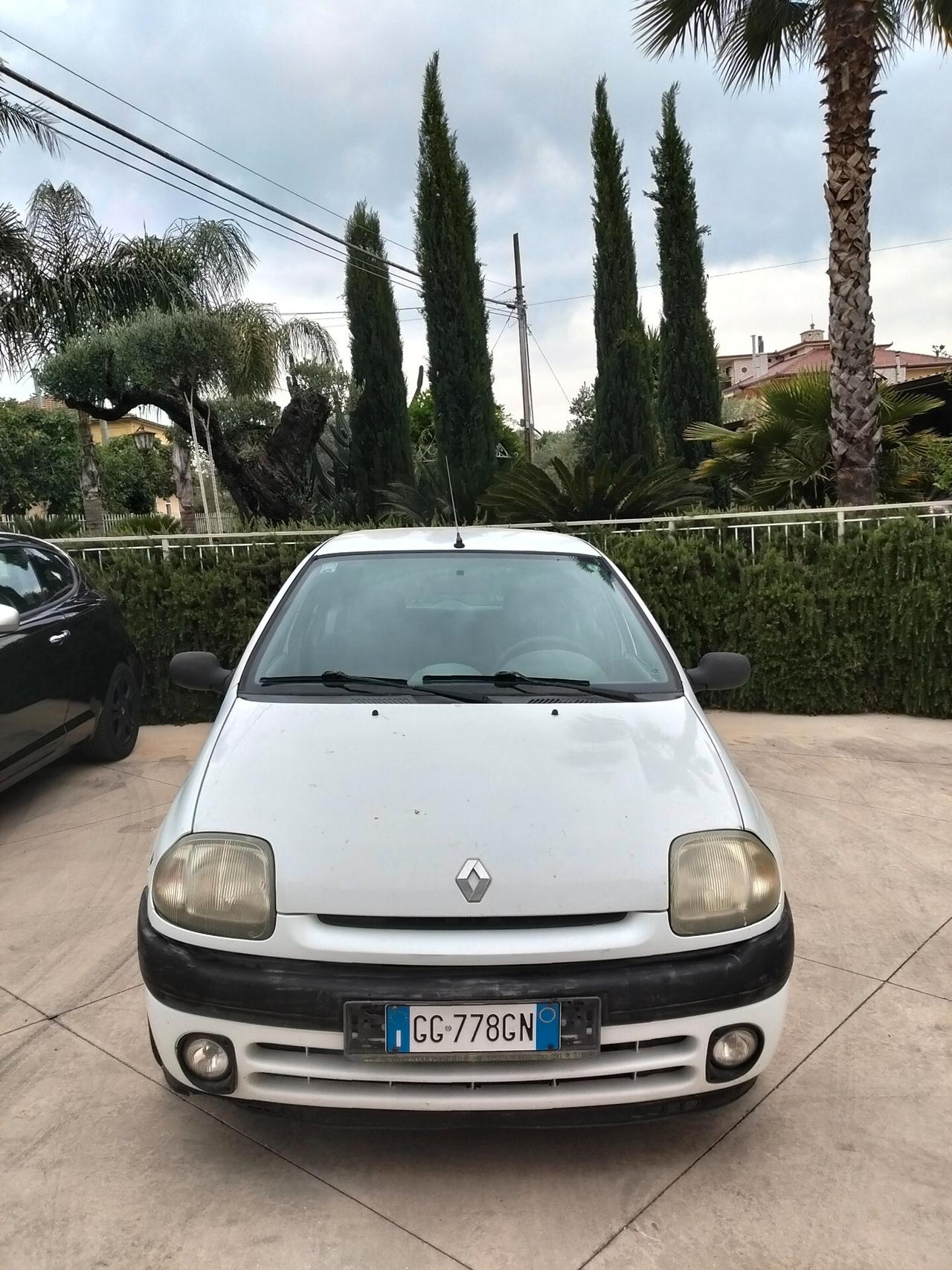 Renault Clio 1.2 cat 5 porte RT