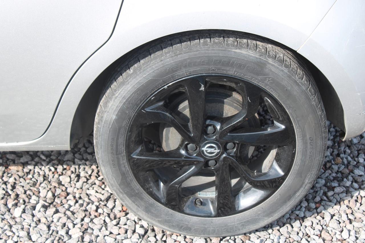 Opel Corsa 1.2 5 porte Innovation