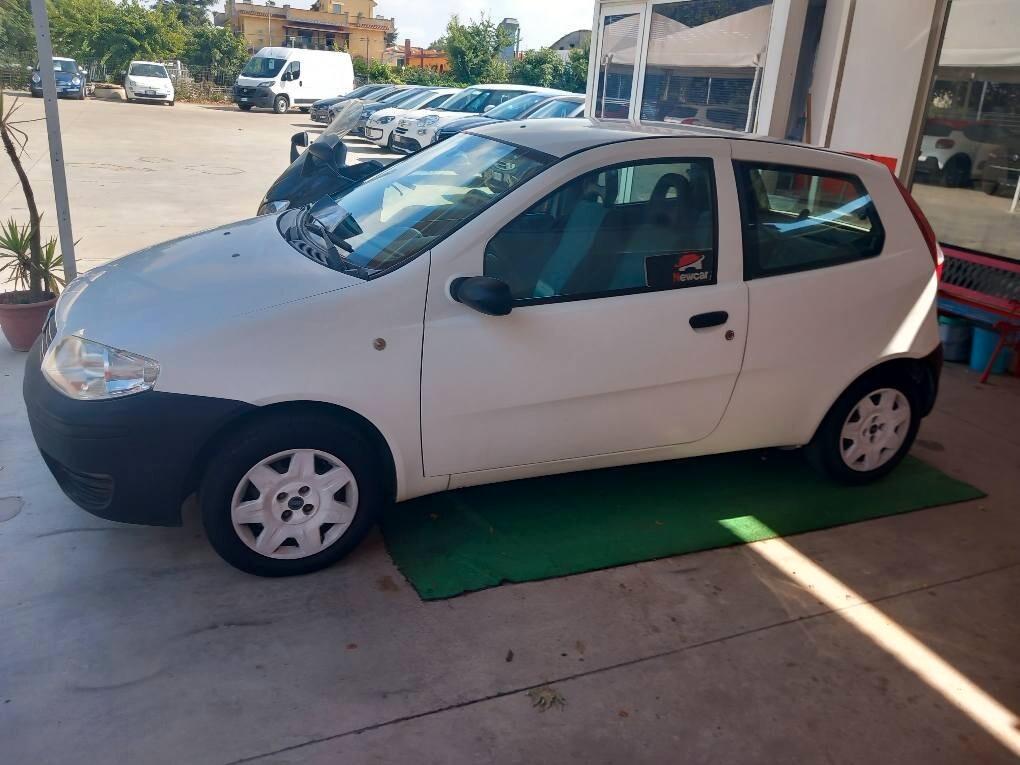 Fiat Punto 1.2 3 porte Active