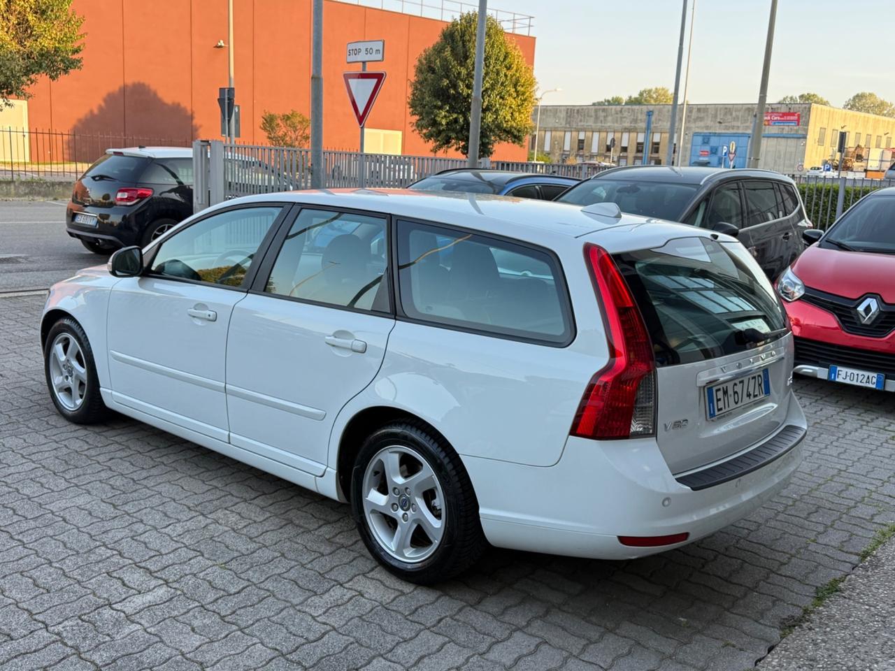 Volvo V50 1.6 D2 R-design cv114