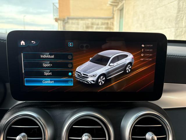 MERCEDES-BENZ GLC 300 de 4Matic Plug-in hybrid Coupé Premium TETTO.