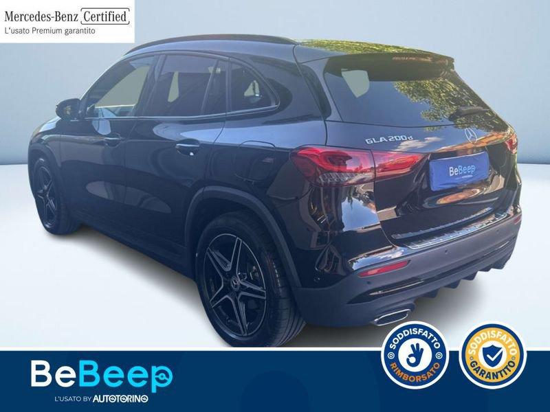 Mercedes-Benz GLA 200 D PREMIUM AUTO