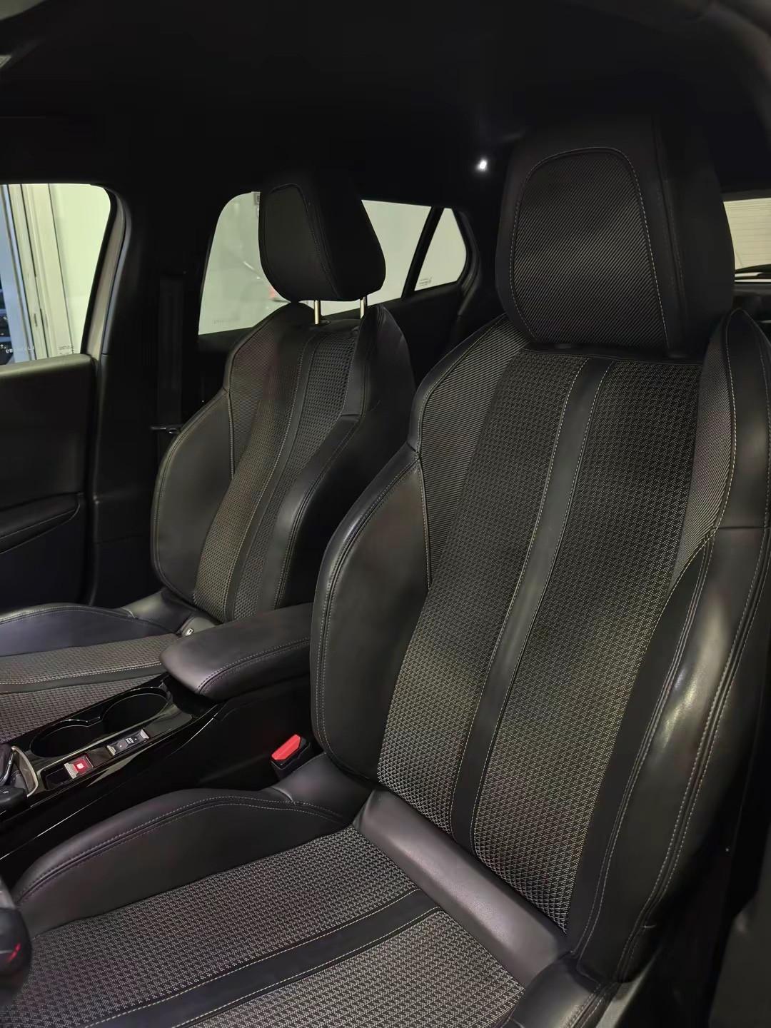 Peugeot 2008 PureTech 130 S&S EAT8 GT Line